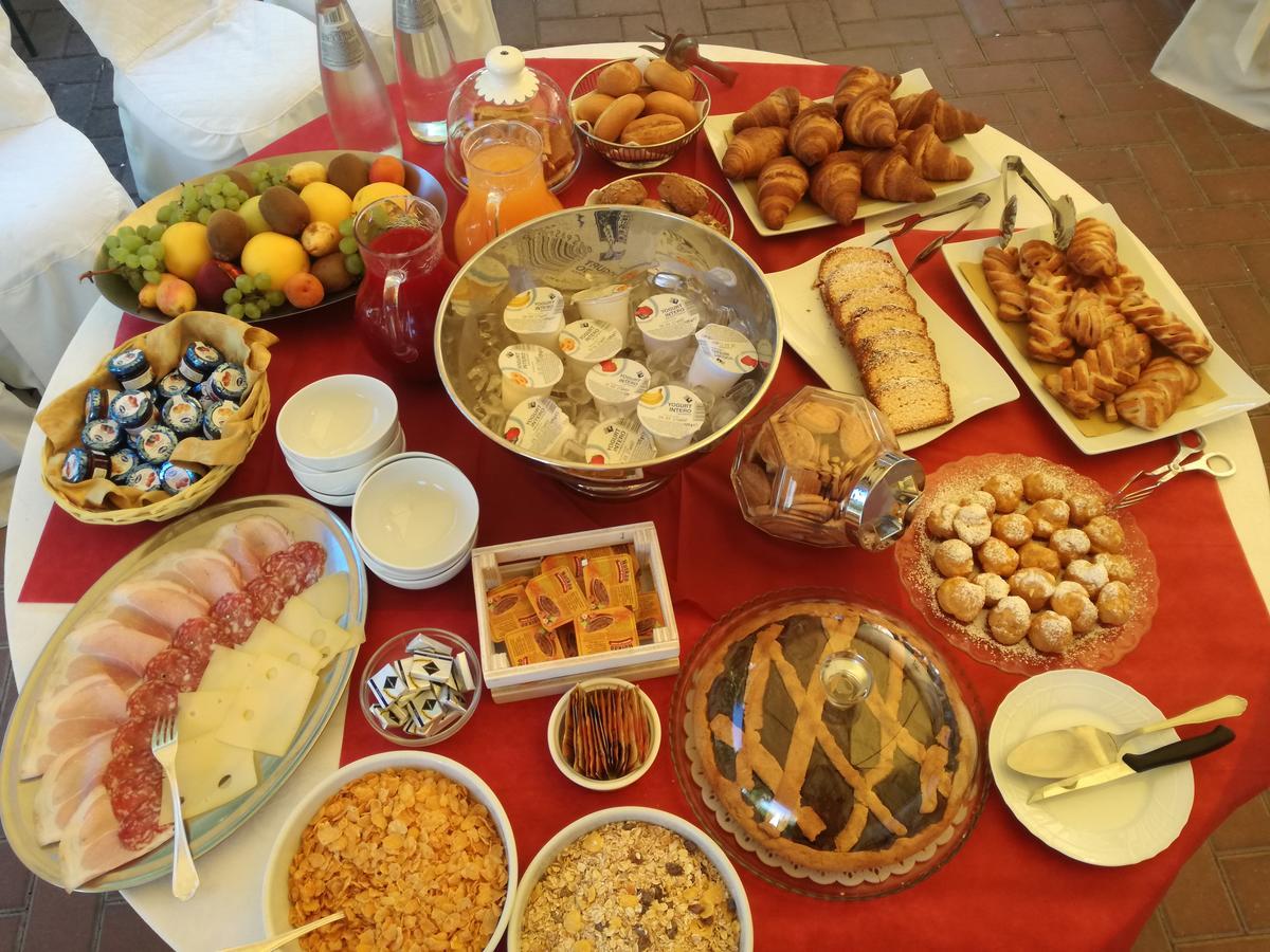 Relais Villa Poschi Pugnano ภายนอก รูปภาพ